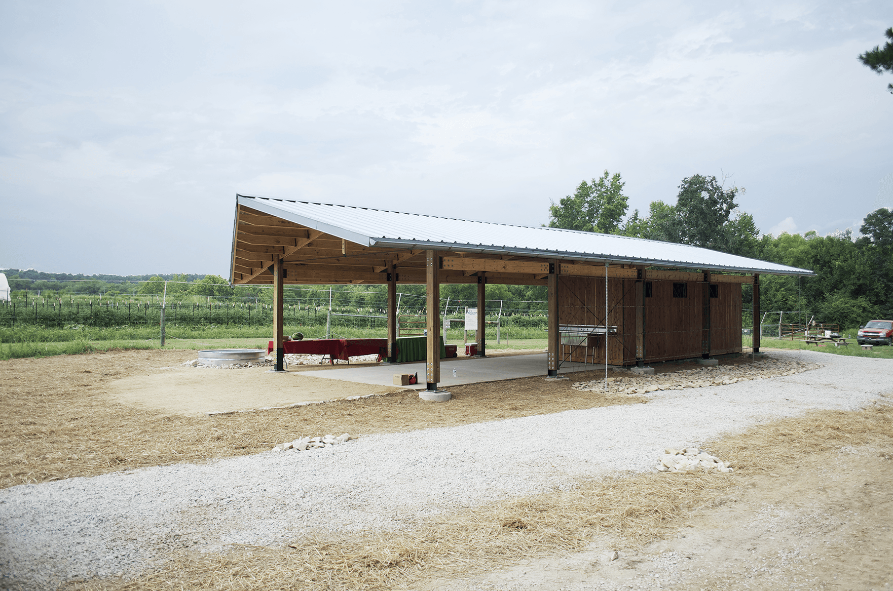 a small building with a metal roof